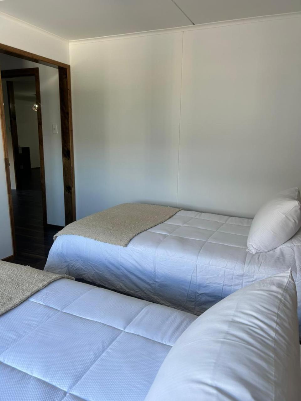 Terra Hostal Пуэрто-Наталес Экстерьер фото